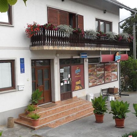 Apartment Rendulic Rakovica Exterior foto